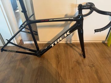Używany Trek Émonda SL 6 Pro 2019 Frameset 2019 Road & Gravel — zdjęcie 1 z 12
