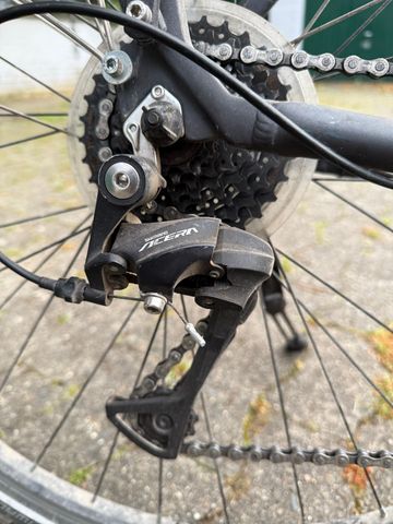 Used Raleigh Custom Urban, Black — image 9 of 9