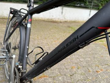Used Raleigh Custom Urban, Black — image 2 of 9