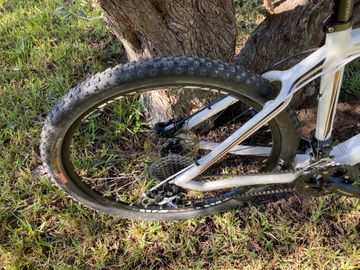Gebrauchtes Mondraker PODIUM CARBON 2022 2022 Mountainbike, Weiß, 29 — Bild 3 von 3