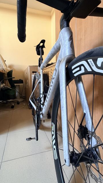 Brugt Specialized tarmac Sworks sl8 Custom Frameset 2025 Road & Gravel — billede 16 af 19
