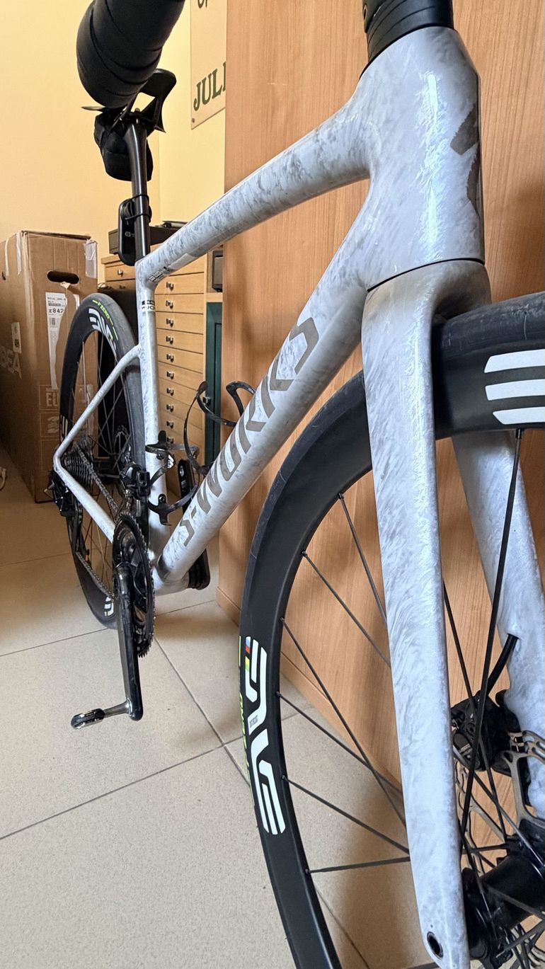 Brugt Specialized tarmac Sworks sl8 Custom Frameset 2025 Road & Gravel — billede 18 af 19