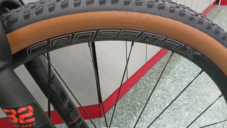 Brugt KTM MYROON MASTER 2024 2024 Mountainbike — billede 3 af 6