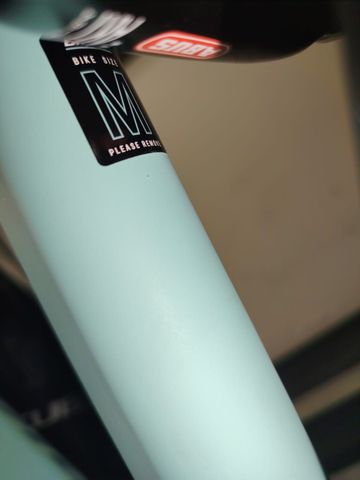 Použité Bianchi e-Omnia C Type DEORE 2023 2023 Urban — obrázek 16 z 17