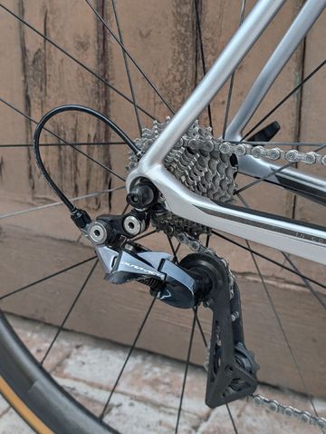 Used Colnago V1-r Shimano Dura Ace 2017 Road & Gravel, Light Gray — image 4 of 10