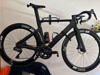 Używany Canyon Aeroad CF SLX 8 Di2 2024 2024 Road & Gravel