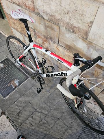 Used Bianchi Via Nirone Sora Compact 2014 2014 Road & Gravel, White — image 6 of 16