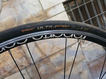 Used Bianchi Via Nirone Sora Compact 2014 2014 Road & Gravel, White — image 8 of 16