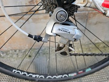 Used Bianchi Via Nirone Sora Compact 2014 2014 Road & Gravel, White — image 3 of 16