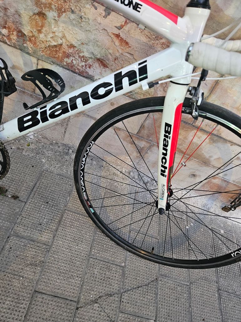 Gebrauchtes Bianchi Via Nirone Sora Compact 2014 2014 Road & Gravel, Weiß — Bild 11 von 16