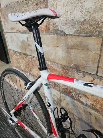 Used Bianchi Via Nirone Sora Compact 2014 2014 Road & Gravel, White — image 7 of 16