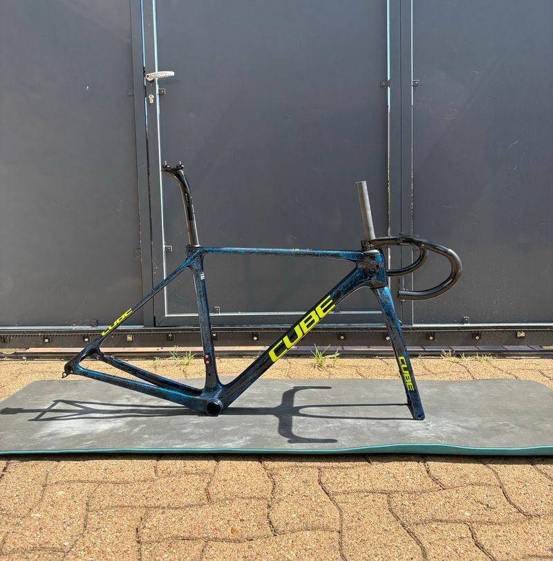 Używany CUBE CROSS RACE C:68X TE 2024 Frameset 2024 Road & Gravel