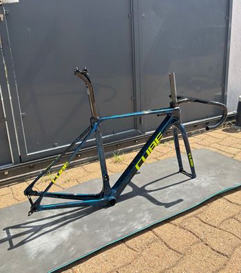 Brugt CUBE CROSS RACE C:68X TE 2024 Frameset 2024 Road & Gravel — billede 2 af 11
