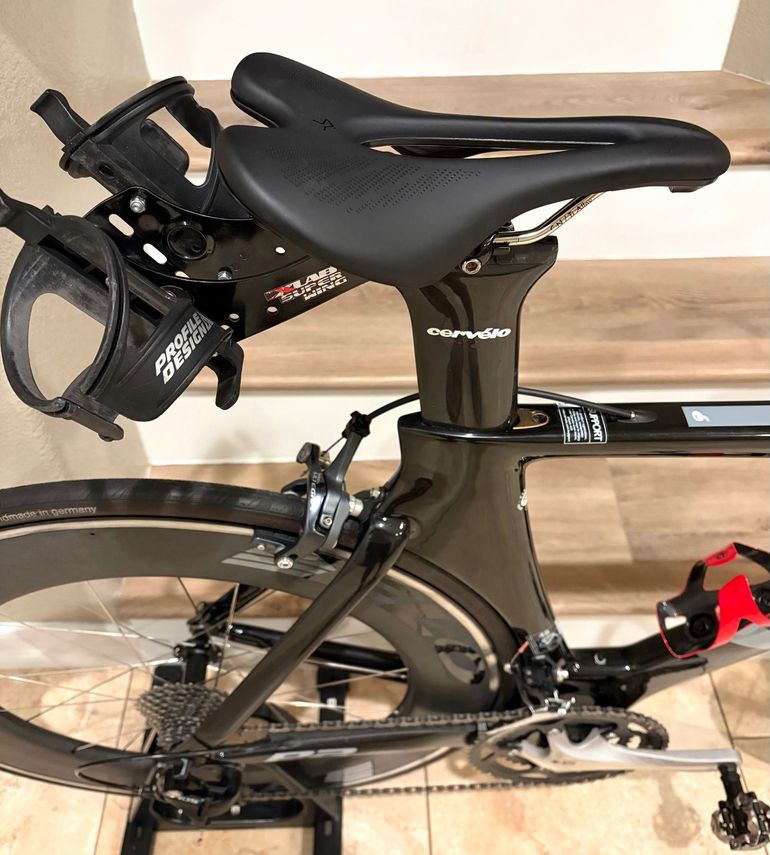 Used Cervélo Shimano 105 2014 Road & Gravel, Black — image 9 of 17