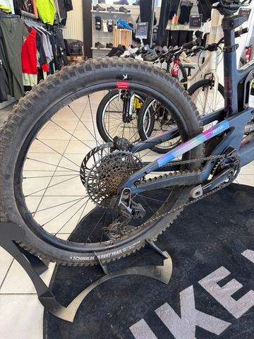 Used Santa Cruz Heckler SRAM X01 Eagle AXS 2026 Mountainbike, Blue — image 3 of 4