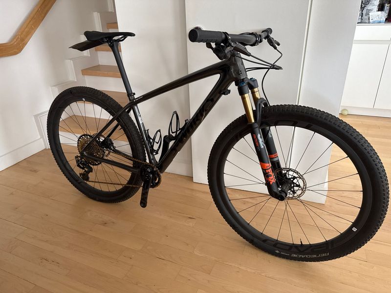 Used Specialized Custom SRAM XX1 Eagle AXS 2018 MTB