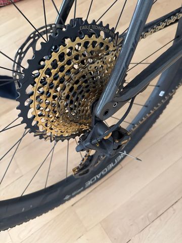 Used Specialized Custom SRAM XX1 Eagle AXS 2018 Mountainbike, Light Gray, 29 — image 3 of 6