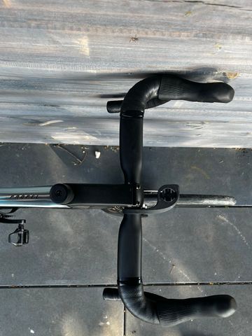 Použité Giant Propel Advanced 2 2025 2025 Road & Gravel — obrázek 6 z 8