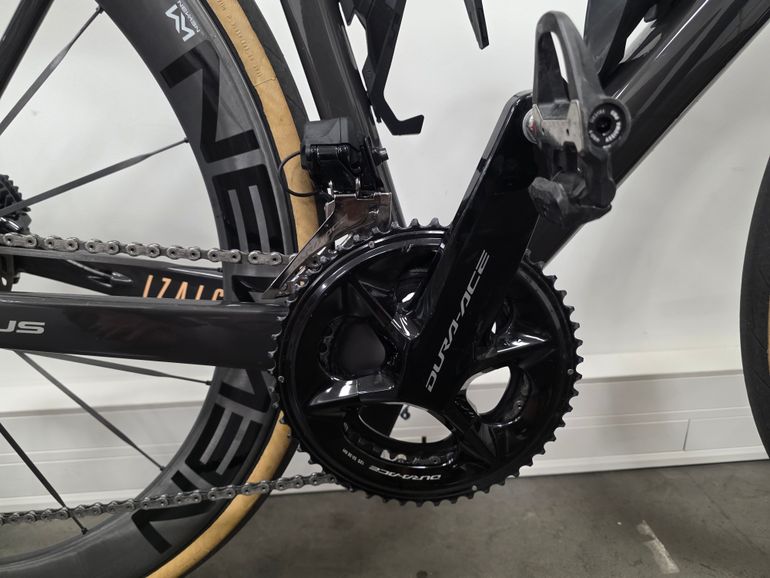 Brugt Focus Izalco Shimano Dura Ace Di2 2025 Road & Gravel — billede 5 af 14