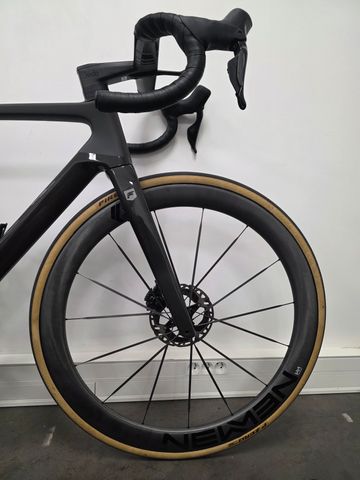 Gebrauchtes Focus Izalco Shimano Dura Ace Di2 2025 Road & Gravel, Schwarz — Bild 8 von 14