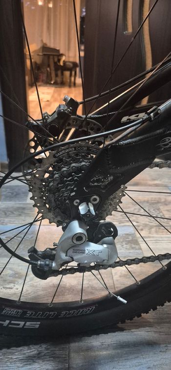 Kona Stinky 24 2016 2016 Youth usato, Nero — immagine 4 di 17