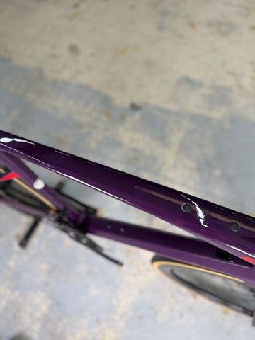 Used BMC Roadmachine 01 THREE 2023 2023 Road & Gravel, Purple — image 16 of 17