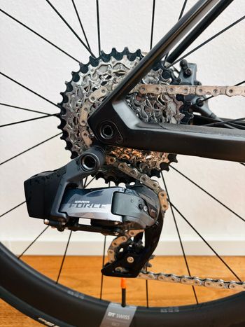 Used BMC Roadmachine TWO 2023 2023 Road & Gravel, Black — image 7 of 11