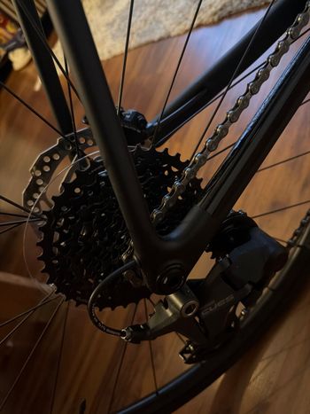 Gebrauchtes Canyon Endurace Shimano CUES 2027 Road & Gravel, Schwarz — Bild 4 von 8