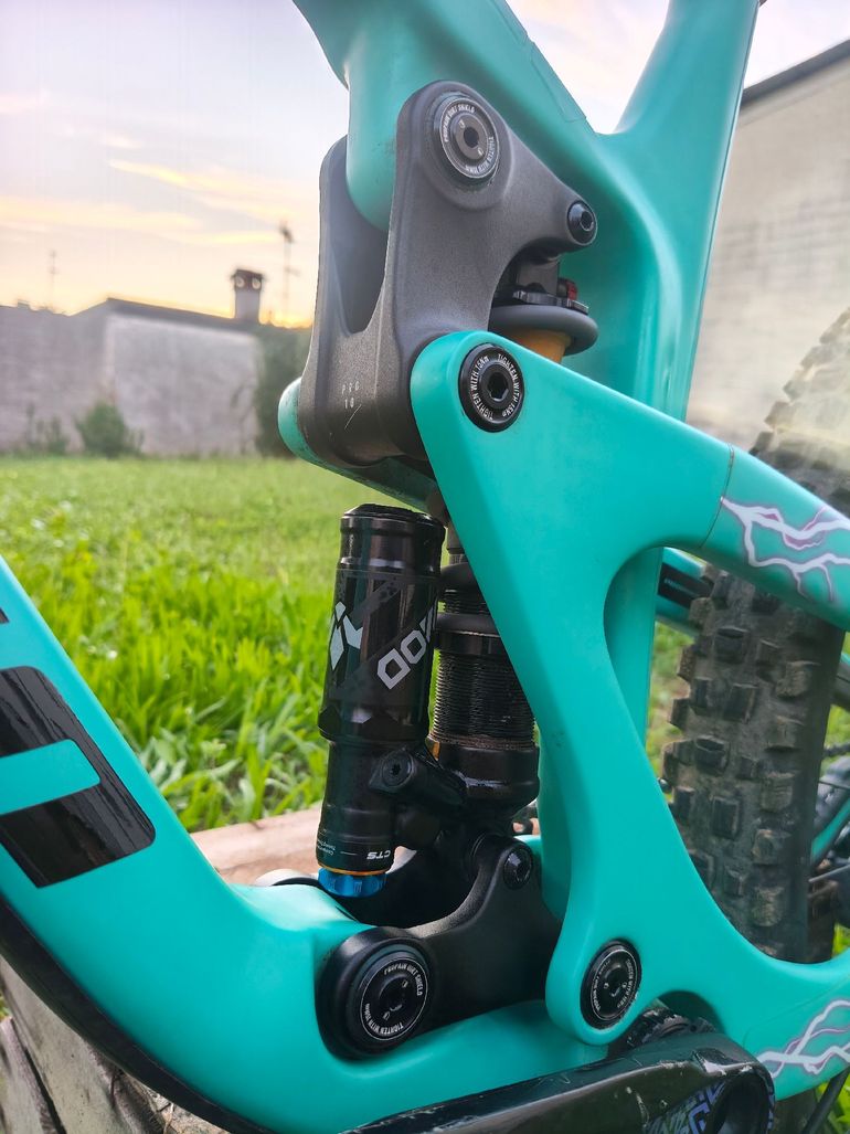 Brugt Propain Tyee CF 27.5 Start 2022 2022 Mountainbike — billede 3 af 5