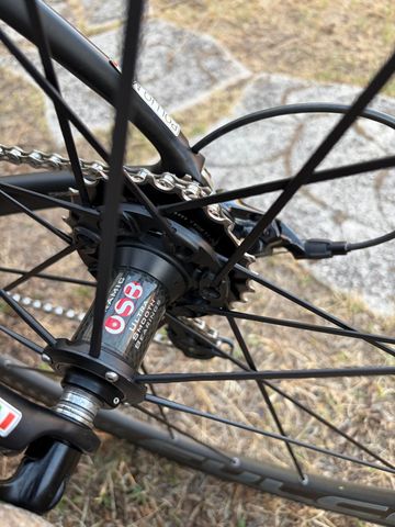 Used Kuota Kom SRAM Red 2013 Road & Gravel, Black — image 12 of 19
