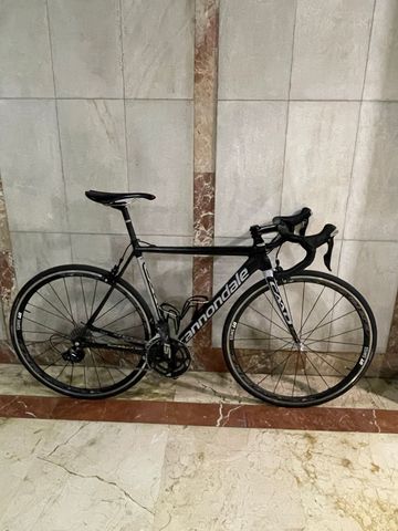 Used Cannondale CAAD12 105 2017 2017 Road & Gravel, Black — image 1 of 3