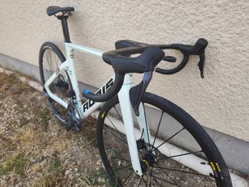 Adris LE VITESSE 2024 Road & Gravel usato, Bianco — immagine 3 di 3