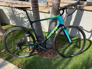 Used Giant Defy Advanced 3 2017 2017 Road & Gravel, Black — image 1 of 13