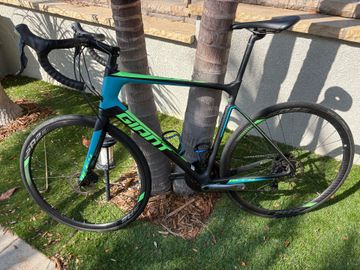 Used Giant Defy Advanced 3 2017 2017 Road & Gravel, Black — image 2 of 13