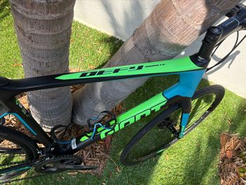 Used Giant Defy Advanced 3 2017 2017 Road & Gravel, Black — image 7 of 13