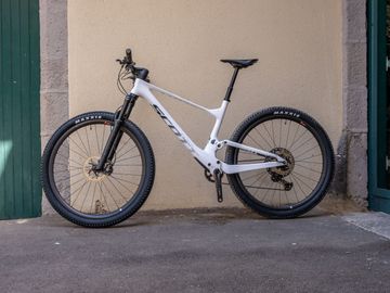 Używany Scott Spark RC Team 2023 2023 Mountainbike — zdjęcie 2 z 6