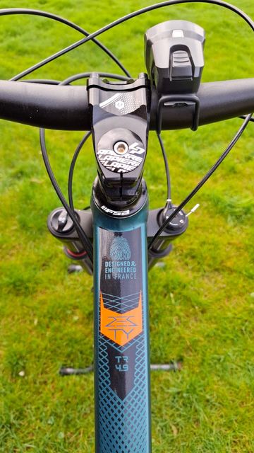 Käytetty Lapierre ZESTY TR 4.9 2020 2020 Mountainbike — kuva 5 / 5
