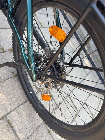 Used Liv Lurra E+ EX 2026 2026 Mountainbike, Green, 27.5, 29 — image 12 of 15