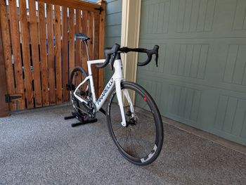 Used Pinarello Custom Shimano 105 Di2 2025 Road & Gravel, White — image 3 of 4