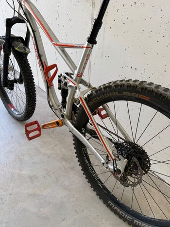 Radon Slide FE 9.0 2018 2018 Mountainbike usato, Grigio chiaro — immagine 3 di 4