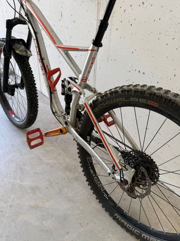 Gebrauchtes Radon Slide FE 9.0 2018 2018 Mountainbike, Hellgrau — Bild 3 von 4