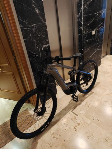 Used Haibike ALLMTN 5 2023 2023 Mountainbike, Light Gray, 29 — image 2 of 6