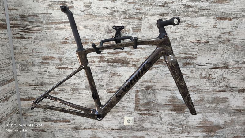 Used Specialized S-Works Roubaix SL8 - Shimano Dura-Ace Di2 2025 Frameset 2025 Road & Gravel