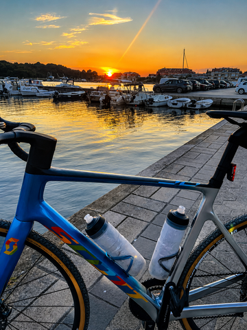 Used Scott Addict Shimano Ultegra Di2 2020 Road & Gravel, Blue — image 17 of 32