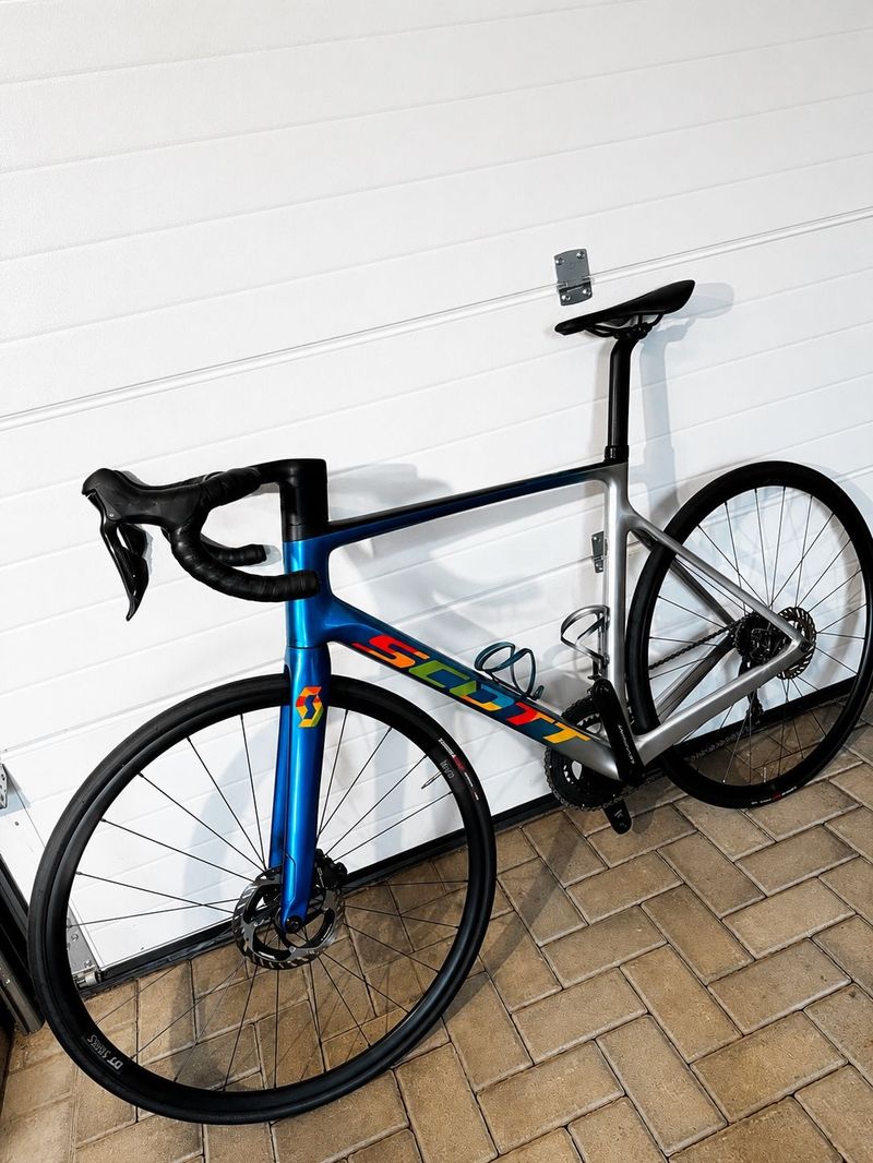 Used Scott Addict Shimano Ultegra Di2 2020 Road & Gravel