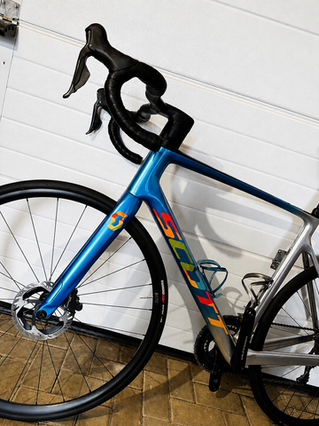 Used Scott Addict Shimano Ultegra Di2 2020 Road & Gravel, Blue — image 31 of 32