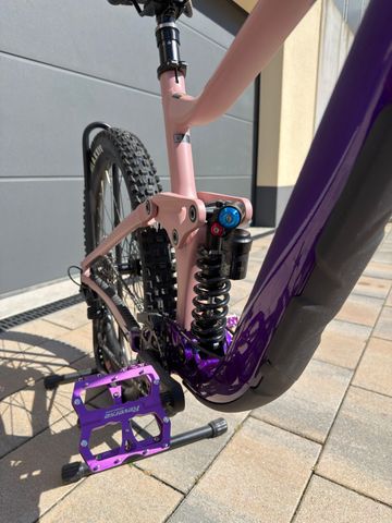 Tweedehands Giant Reign SX 2023 2023 Mountainbike — afbeelding 7 van 7