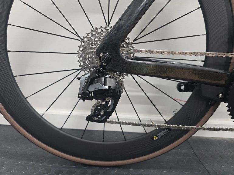Used Giant Trinity, Advanced Pro 1 2022 2022 Road & Gravel, Black — image 13 of 36