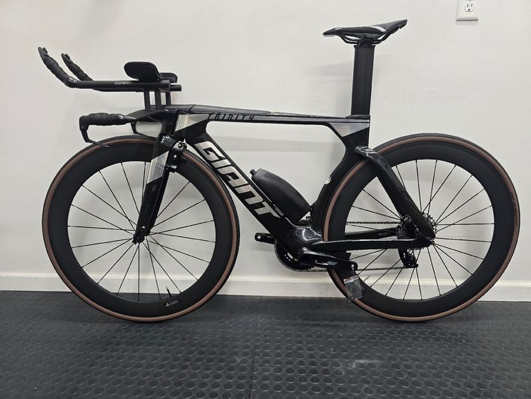 Used Giant Trinity, Advanced Pro 1 2022 2022 Road & Gravel, Black — image 21 of 36