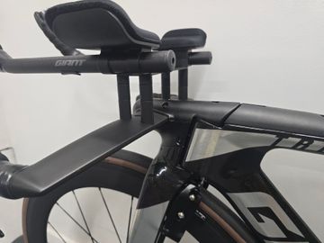 Used Giant Trinity, Advanced Pro 1 2022 2022 Road & Gravel, Black — image 2 of 3